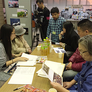 昨年度の茶話会の様子　於：ラスタホール